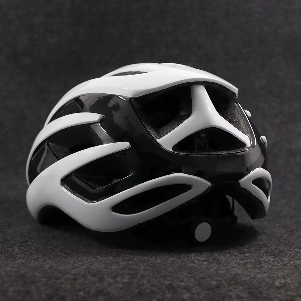 Casque de vélo ultraléger