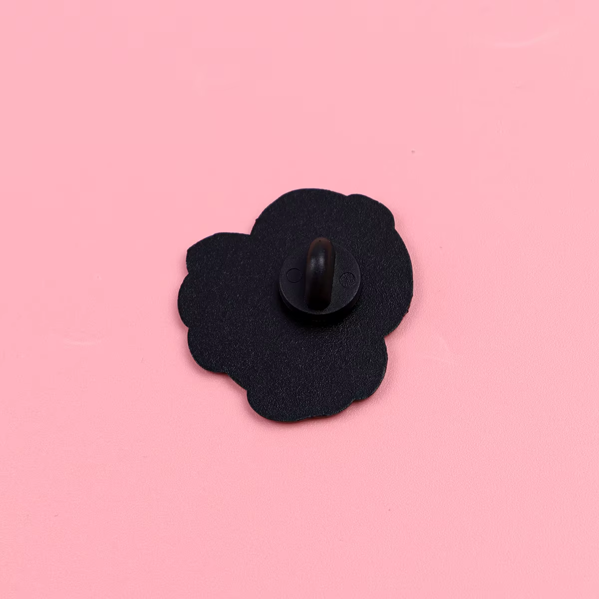 Épingles en émail amusantes, badges de dessin animé pour sacs à dos, broches mignonnes pour vestes, accessoires de cosplay, cadeaux et jouets