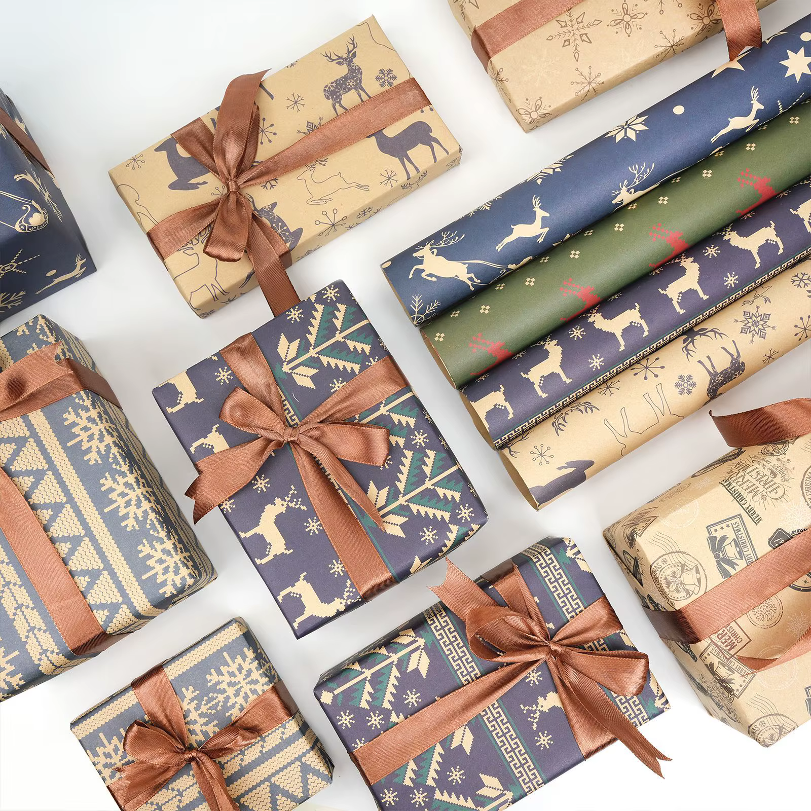 Série de papier cadeau kraft de Noël, utilisée pour la décoration de boîtes cadeaux, en forme de rennes et d'arbres de Noël, fabriqué à partir de matériaux écologiques et recyclables, cadeau de Noël !