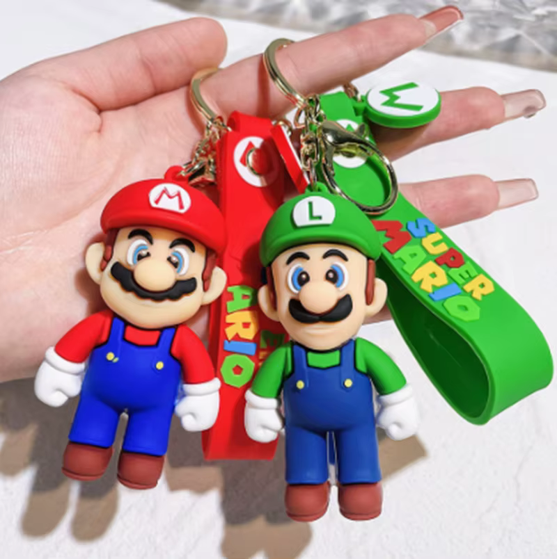 Porte-clés de la série Mario Bros, figurines super mignonnes, accessoires de sac, décorations de voiture, petites décorations anime pour les fêtes, styles variés pour enfants, superbes cadeaux