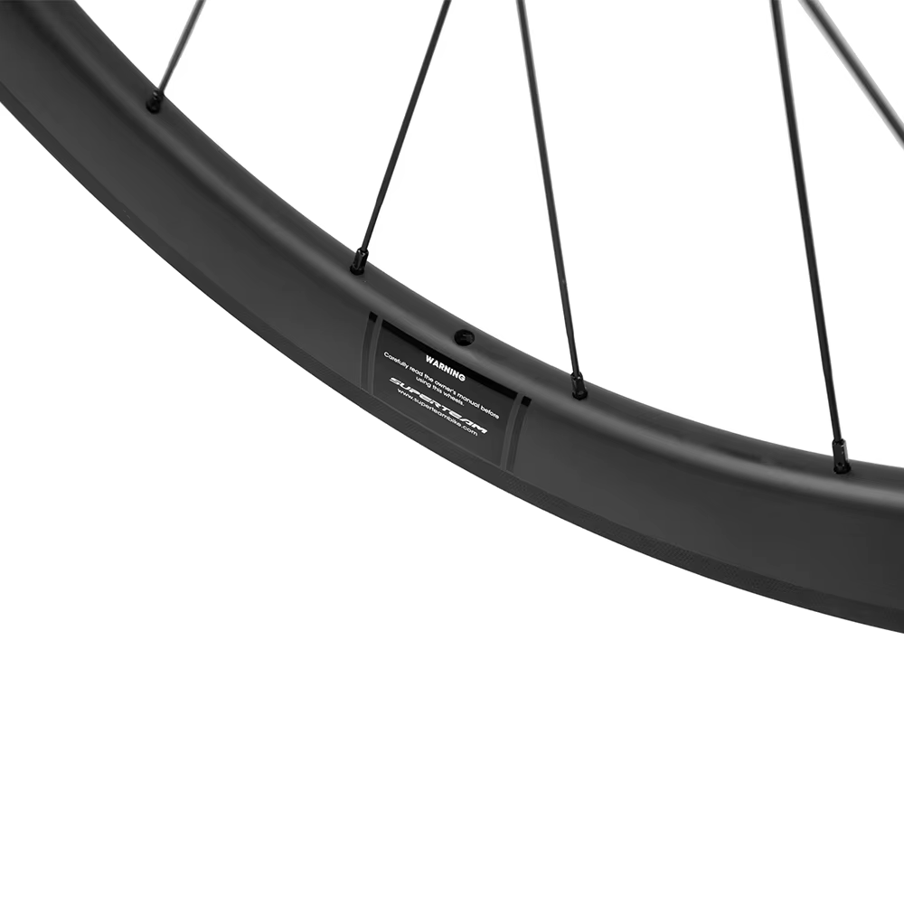Jeu de roues en carbone pour vélo de route