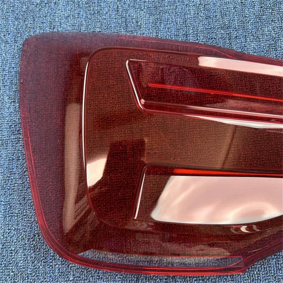 Pour Audi Q2 Q2L 2018 2019 2020 2021 Accessoires pour véhicules Remplacement de feux de voiture Coque de feux arrière Coque de feux arrière de voiture