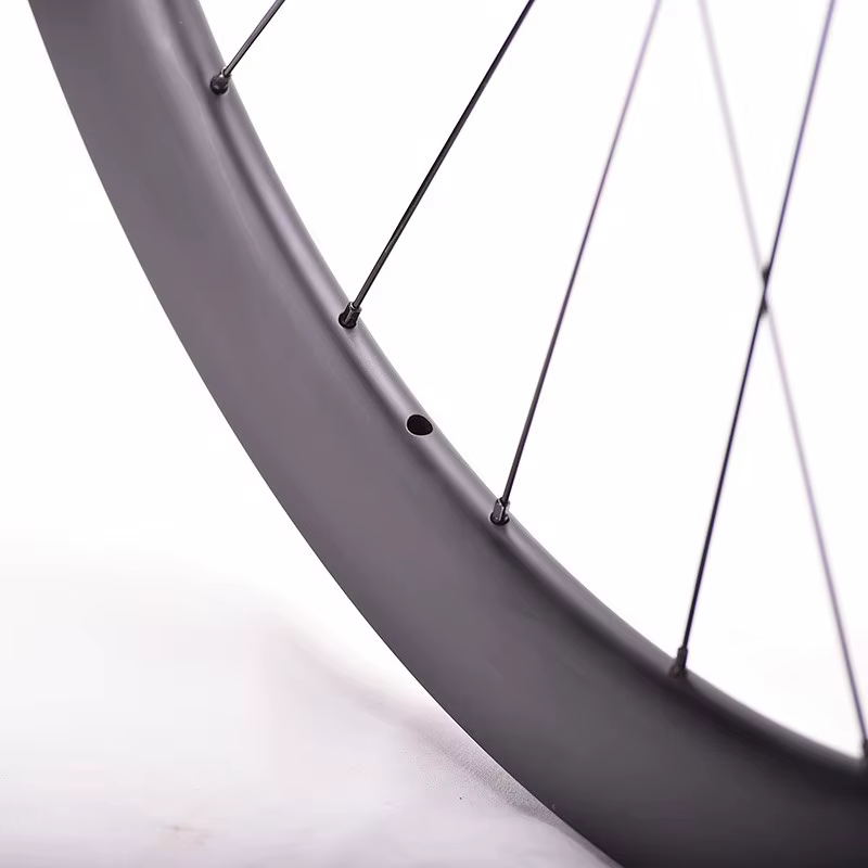 Roues de vélo de route 700C en carbone avec freins à disque