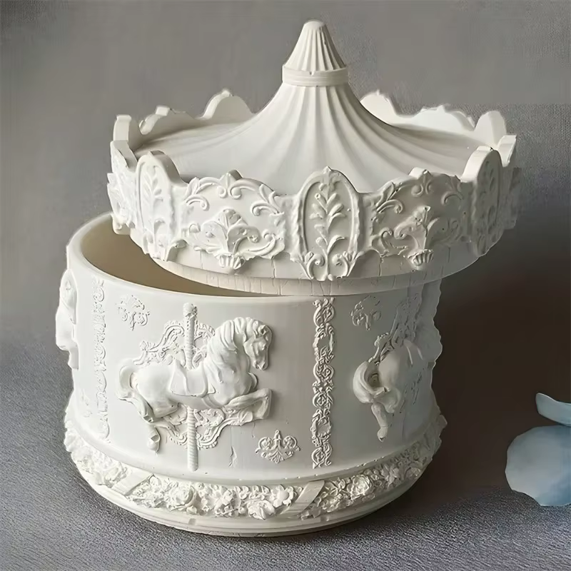Nouveau modèle 2026 – Moule créatif en béton/plâtre – Lot de 2 moules en silicone pour boîte de rangement carrousel – Motif carrousel rotatif