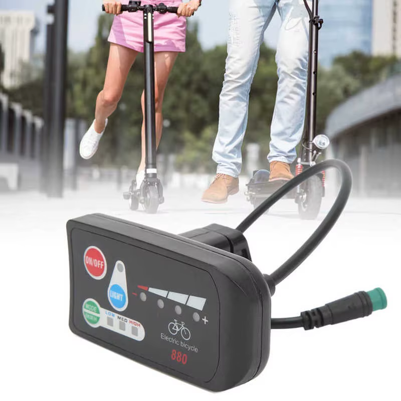 Affichage de la batterie électrique avec connecteur étanche