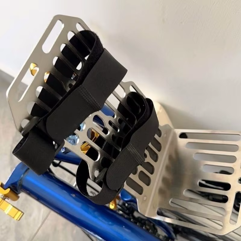 Porte-bagages avant léger pour vélo de route