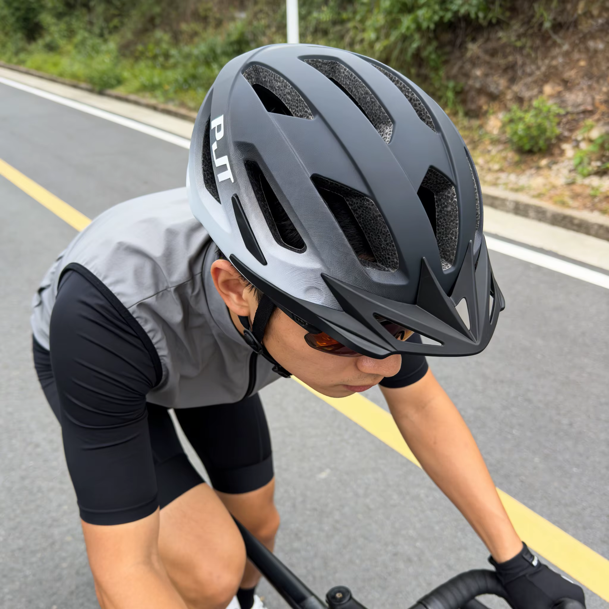 Casque de vélo ultraléger PJT