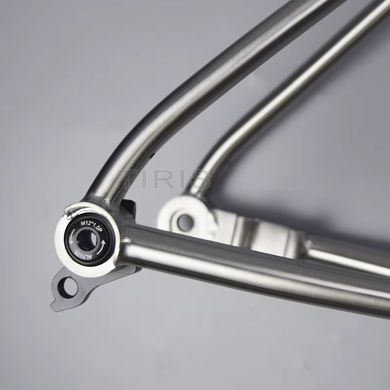 Cadre de vélo de route TIRIS-DR6
