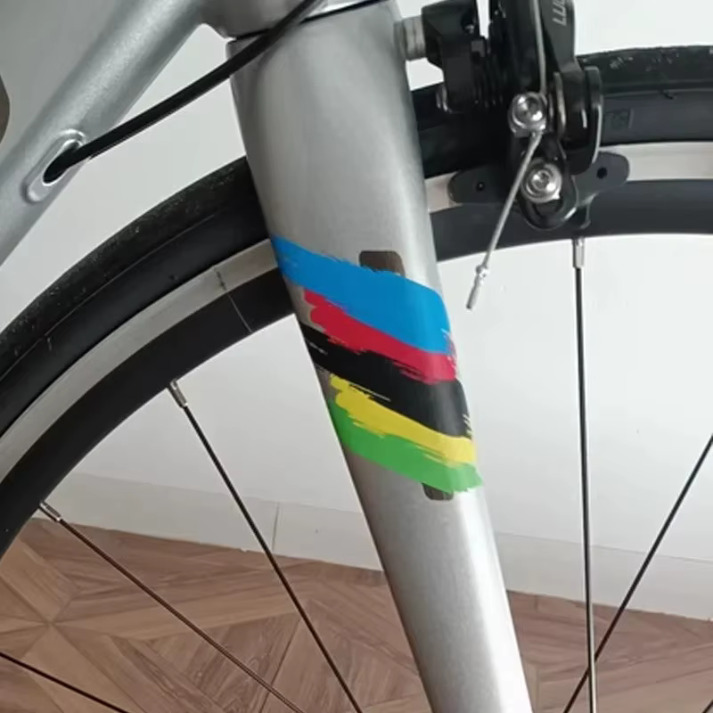 2 autocollants décoratifs pour fourche avant de vélo – Protection imperméable