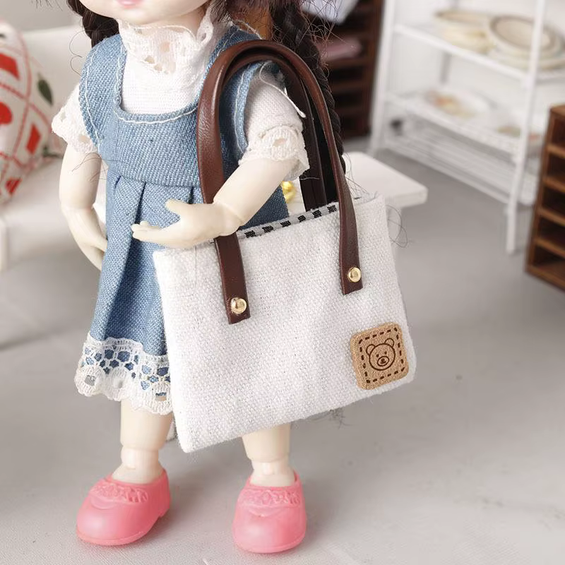 Faire semblant de jouer à des jouets ; Mini sac en toile de simulation pour maison de poupée ; Accessoires de tenue