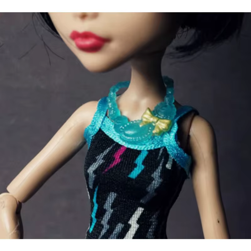 Nouveaux styles différents pour choisir des accessoires chapeau de poupée décontracté accessoires pour MH poupée mode mignon plus récent BBIKG462