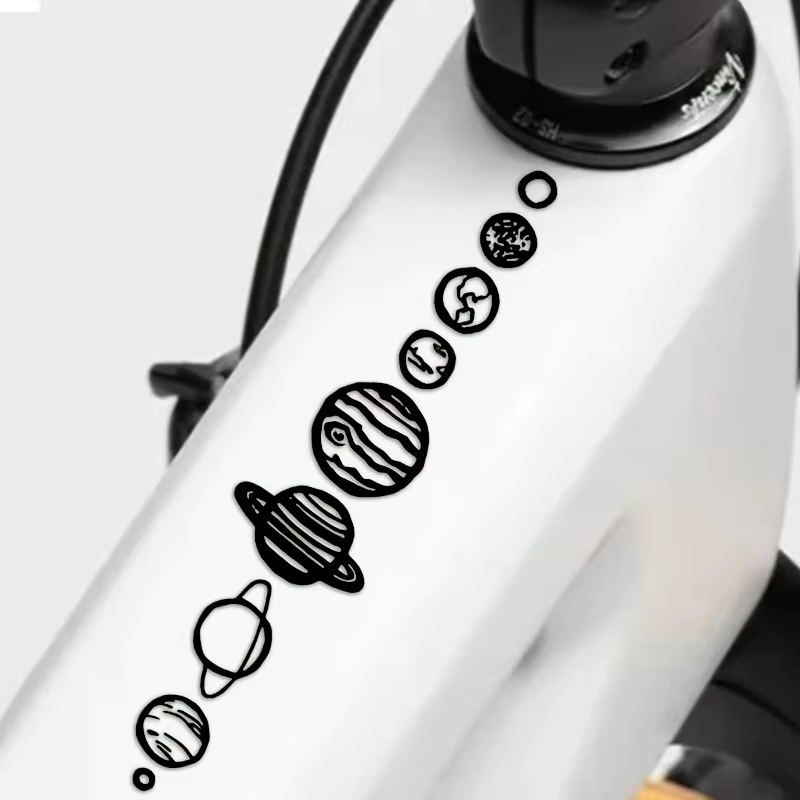 Autocollants de vélo imperméables et résistants aux UV sur le thème de l'espace galactique