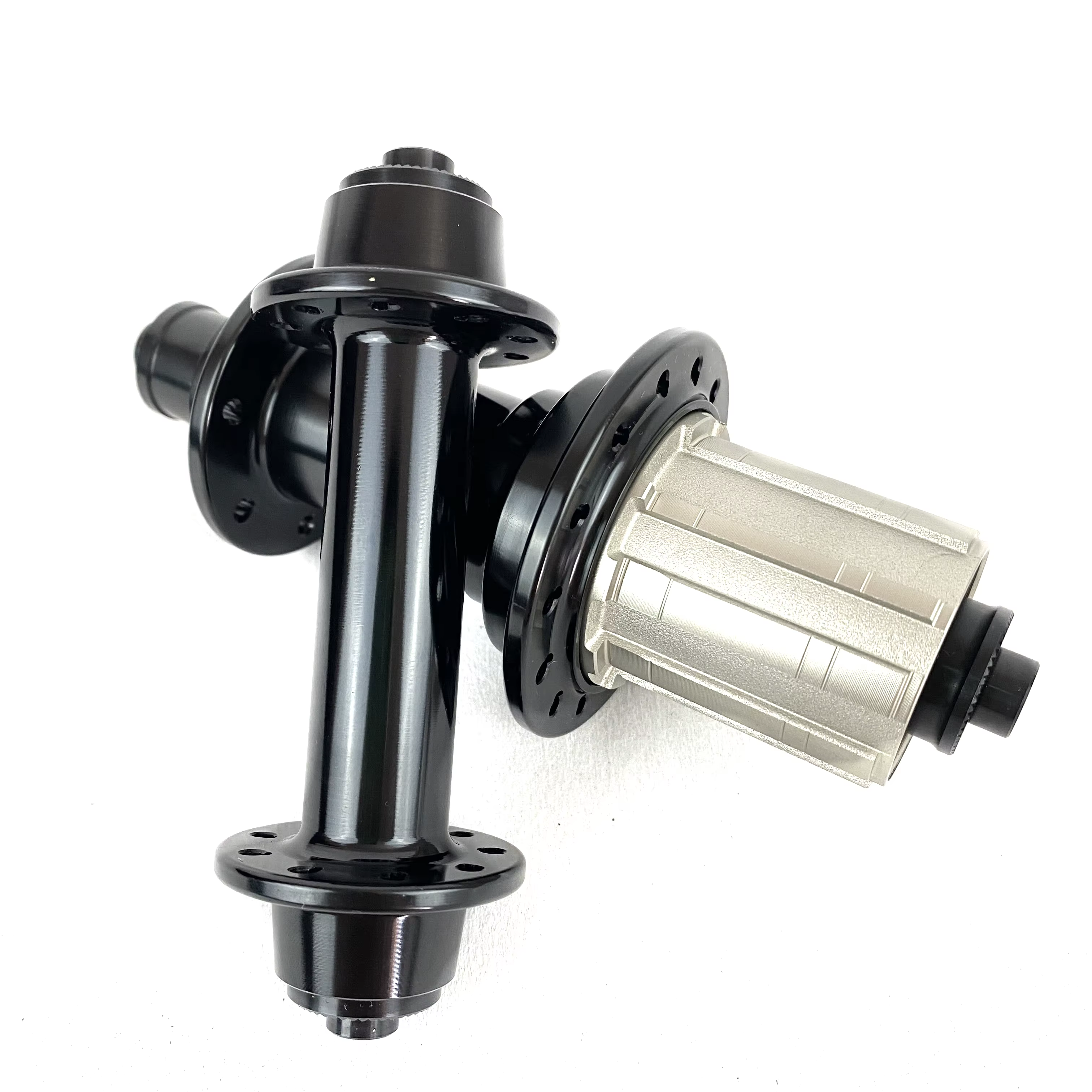 Moyeux ultra légers pour vélo de route R13