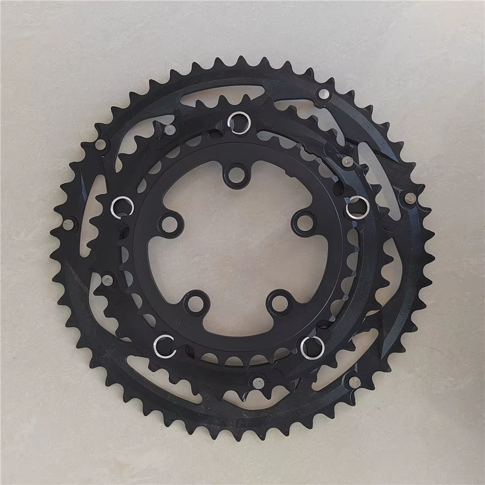 Vélos de route 130-74 BCD plateau 50/39/30T Triple vitesse en alliage d'aluminium pliant vélo chaîne roue vtt