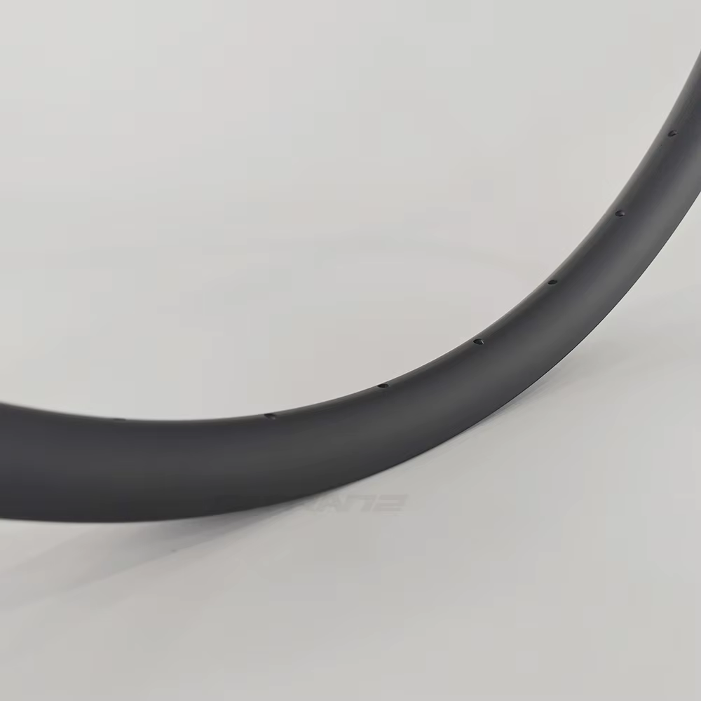 29er 27.5er XC AM VTT jante en carbone 30mm 33mm 35mm 36mm x 25mm 650B symétrique asymétrique sans crochet Tubeless 24h 28h 32h roue