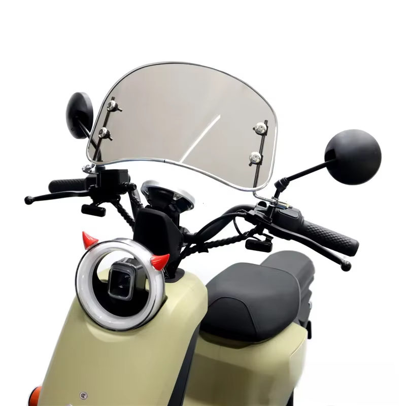 Pare-brise de moto universel