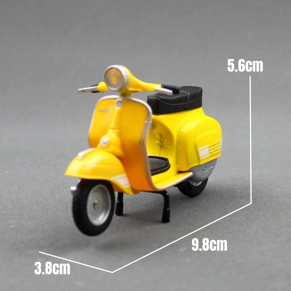 Scooter électrique de rallye Vespa 1/18