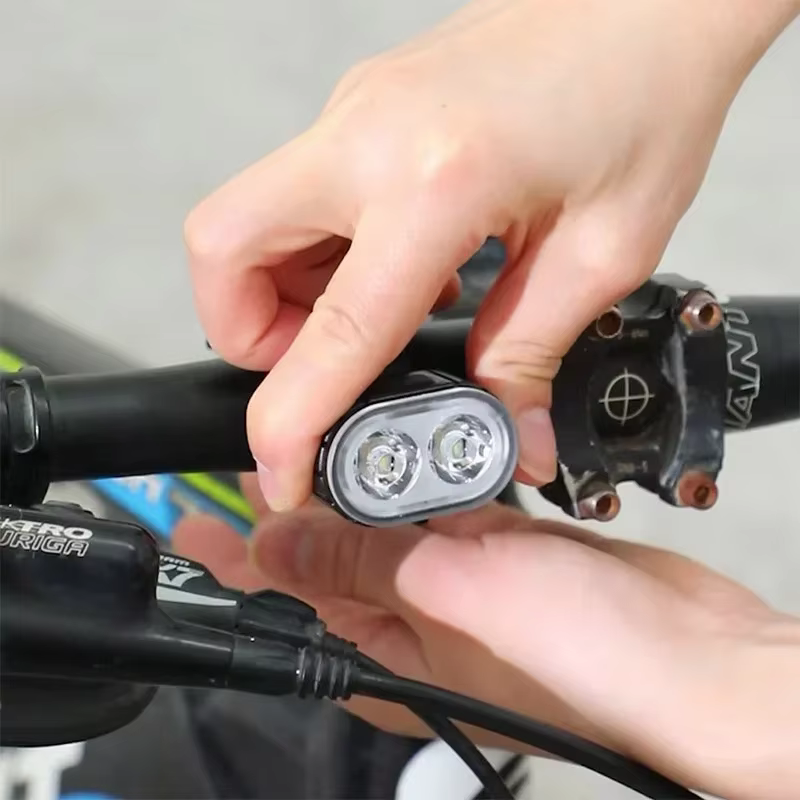 Feu avant et arrière de vélo LED