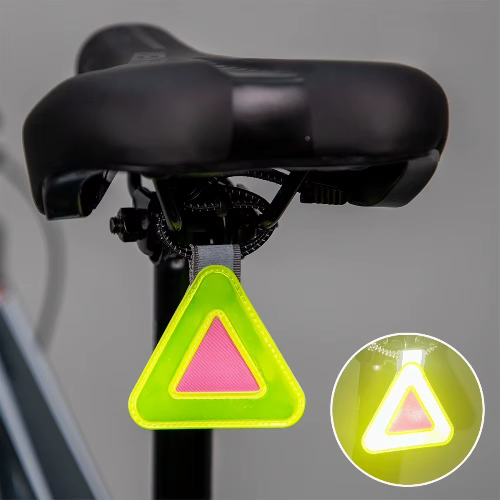 1 réflecteur triangulaire de sécurité pour selle de vélo