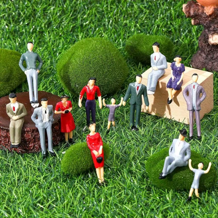 Saint valentin fête d'anniversaire cadeau Train scène échelle modèle personnage bâtiment assis passagers peints poupées à collectionner Figu