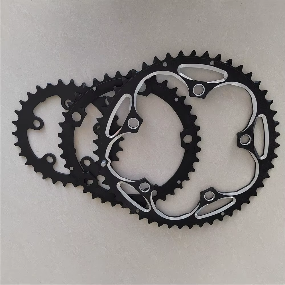 Vélos de route 130-74 BCD plateau 50/39/30T Triple vitesse en alliage d'aluminium pliant vélo chaîne roue vtt