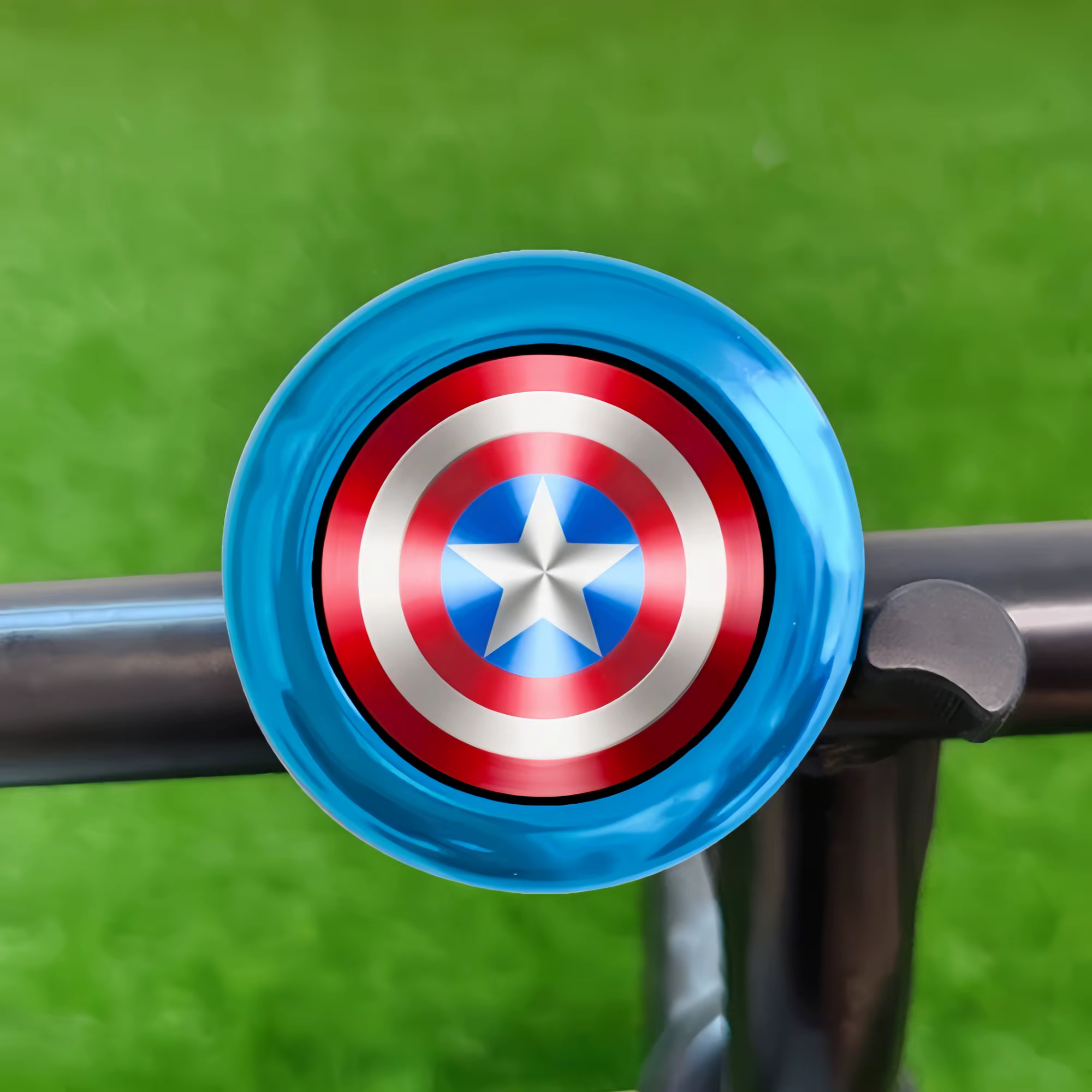 Clochettes de vélo Super-héros — Marvel Spider-Man et autres thèmes ; Klaxons d'avertissement de sécurité sonores ; Universellement compatibles avec les VTT