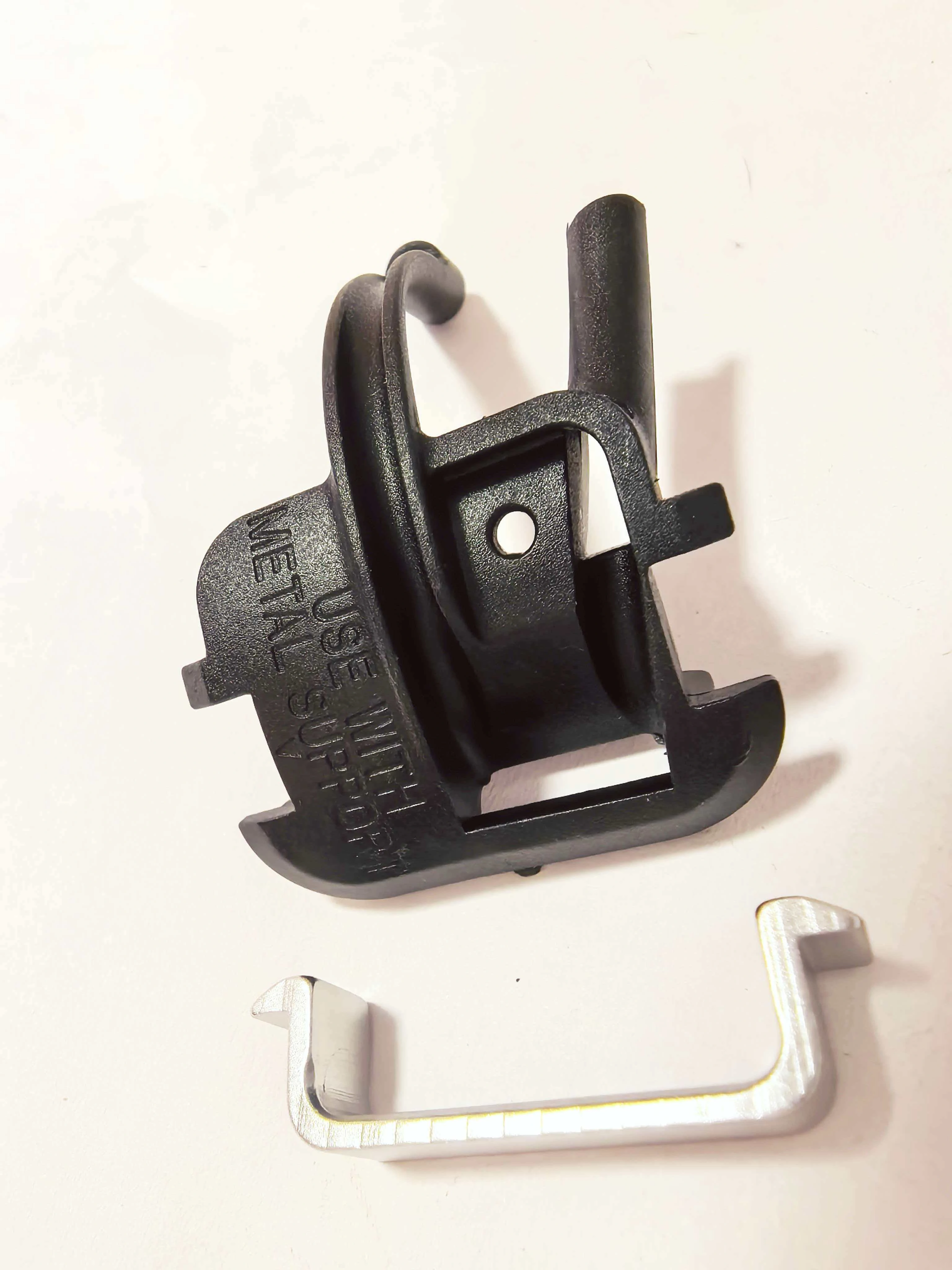 Guide-câble pour boîtier de pédalier Cannondale