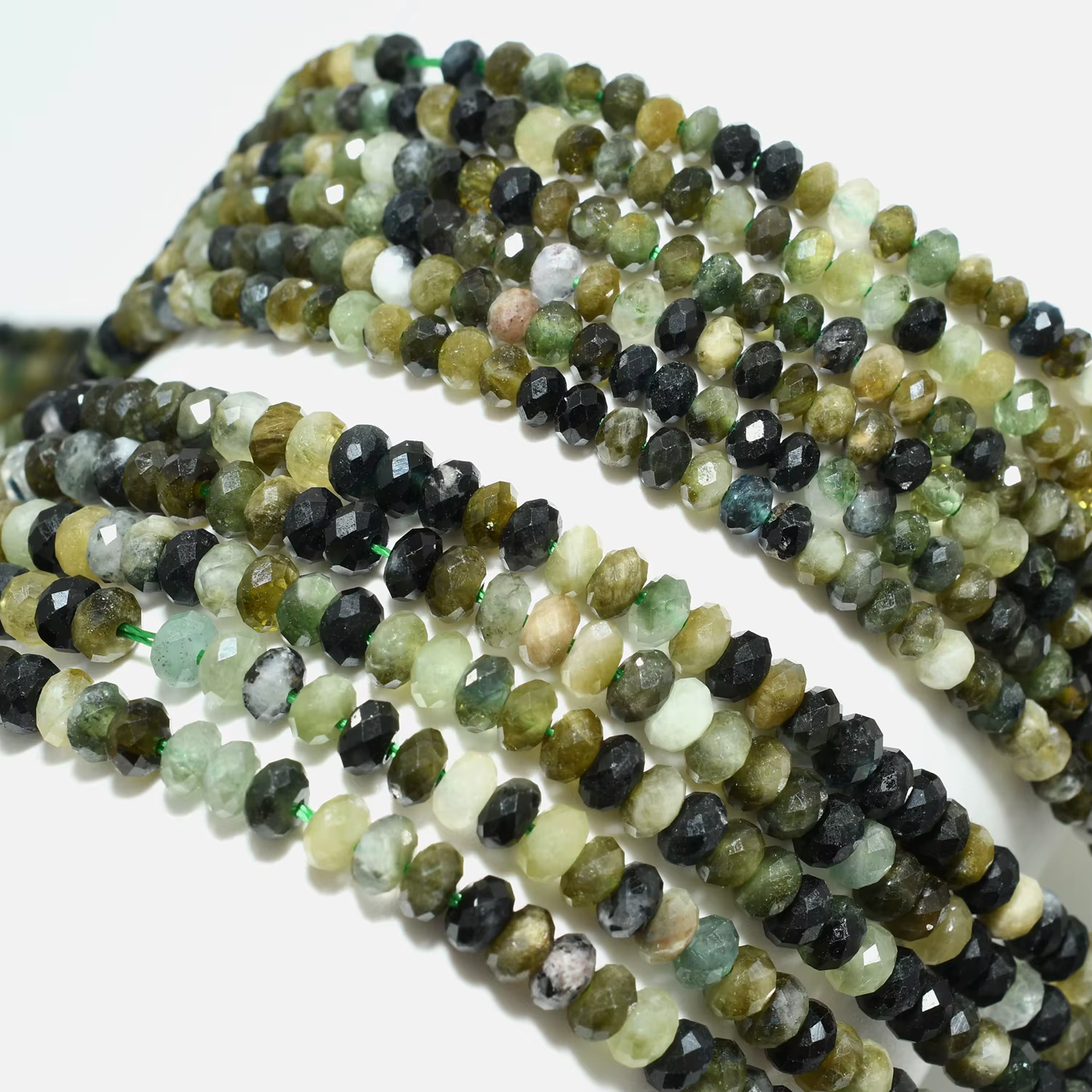 Perles rondelles à facettes en tourmaline verte-noire naturelle 2x3mm / 2,3x4mm