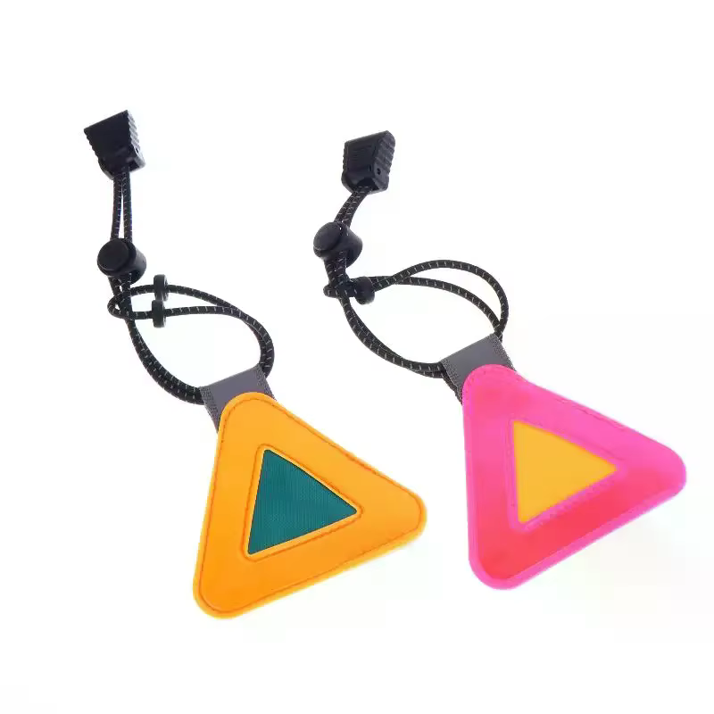 Panneaux réfléchissants triangulaires pour vélo