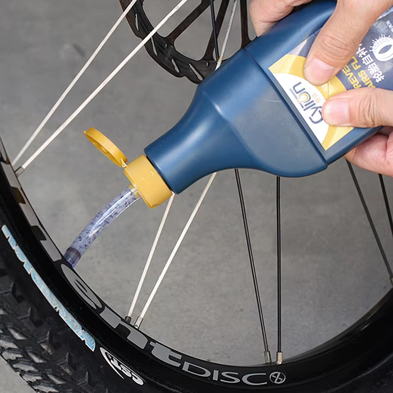 Mastic auto-réutilisable pour moto et vélo