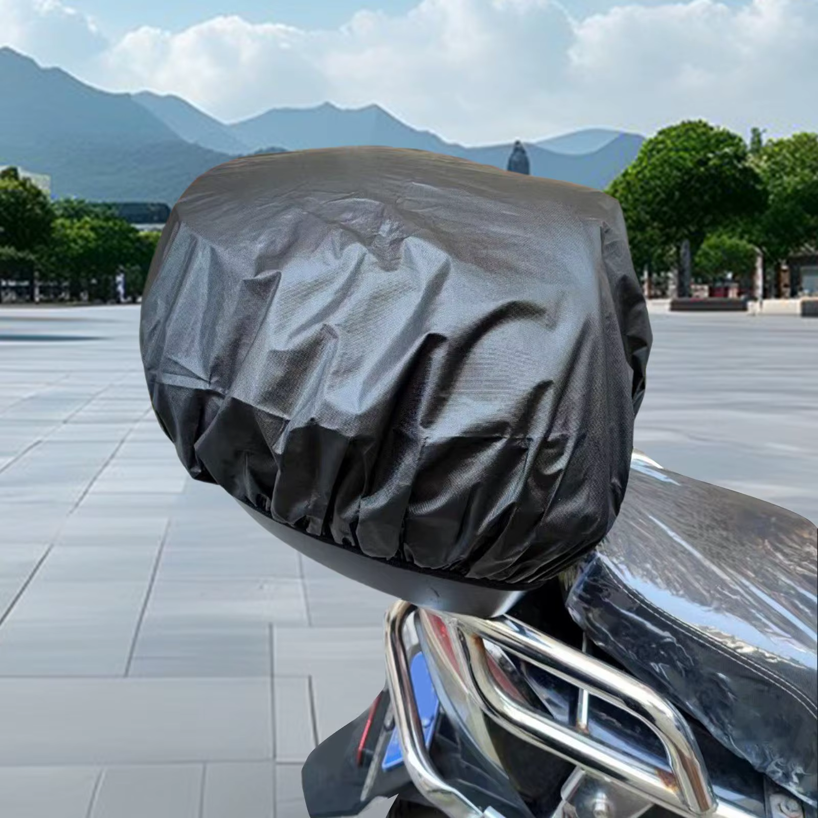 Housse de protection imperméable pour panier de vélo