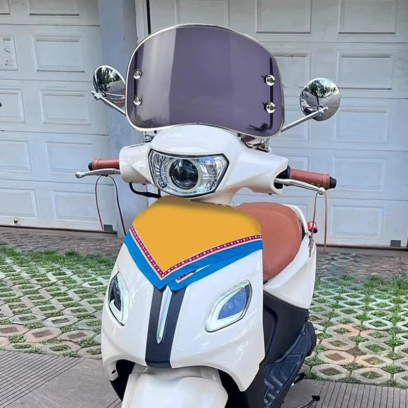 Déflecteur de vent semi-circulaire pour pare-brise de moto et Scooter