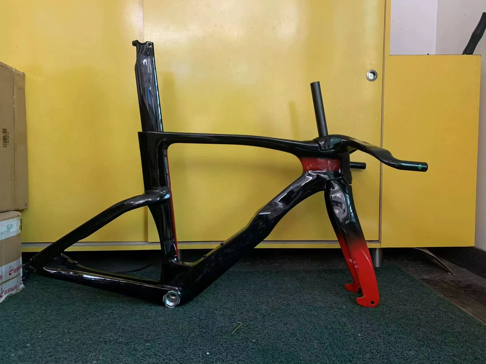 Cadre de vélo de route en carbone pour triathlon TT