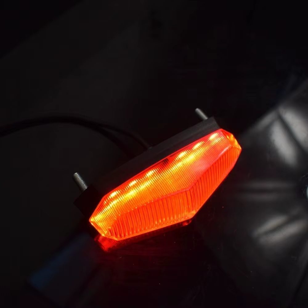 Feux arrière de vélo électrique