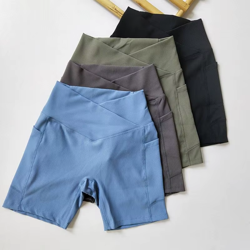 Short de vélo rembourré à bande croisée pour femme – Taille haute amincissante avec poches latérales