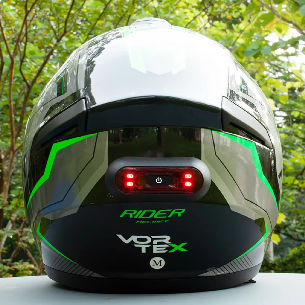 Feu arrière de casque rechargeable à 4 lampes