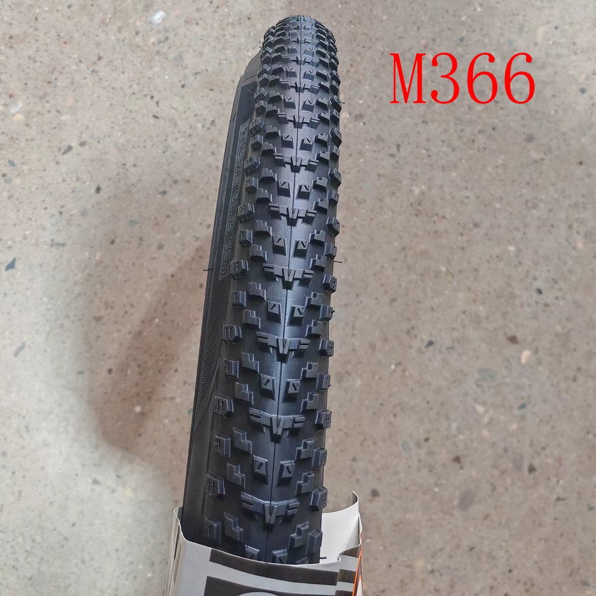 2 pneus de vélo MAXXIS 26 M366 M333 26*2.1 27.5*1.95 VTT 26*1.95 27.5*2.1 29*2.1 avec renfort en fil d'acier