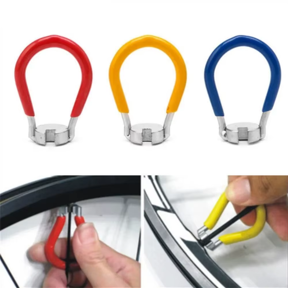 Clé à rayons multifonction pour vélo