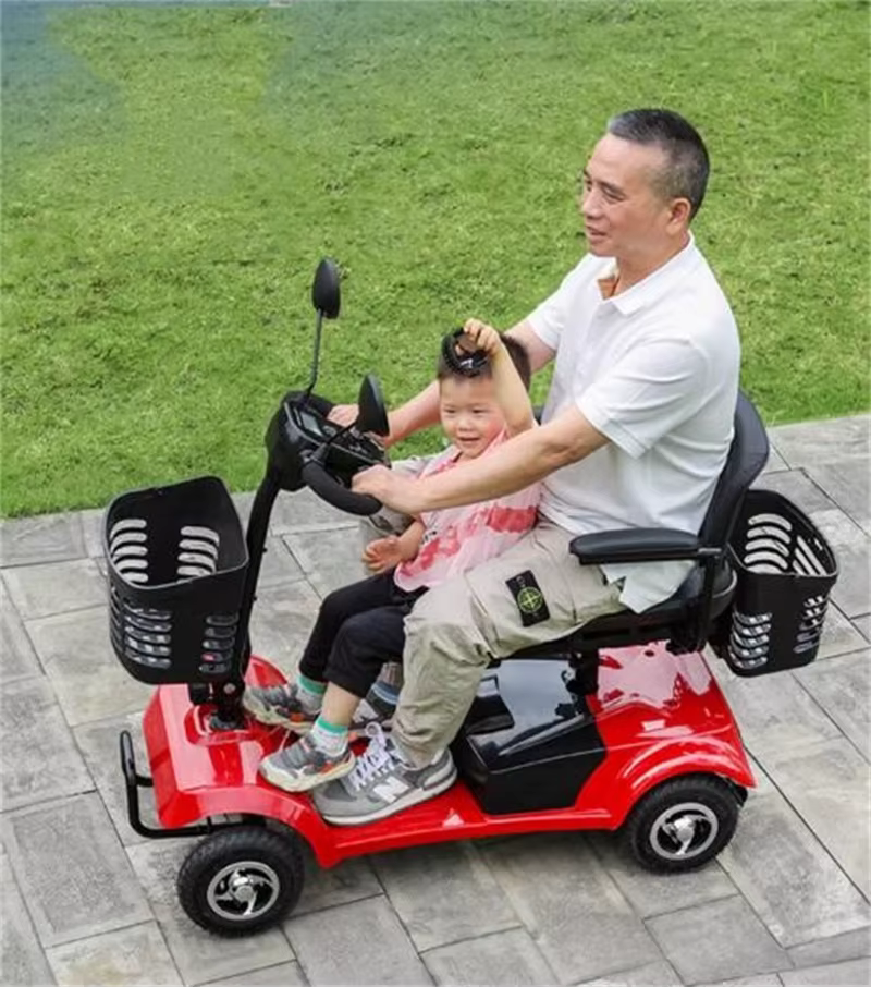 Trottinette de mobilité pliante à 4 roues légère pour personnes âgées/adultes 350W 24V Scooter électrique avec siège et panier rouge