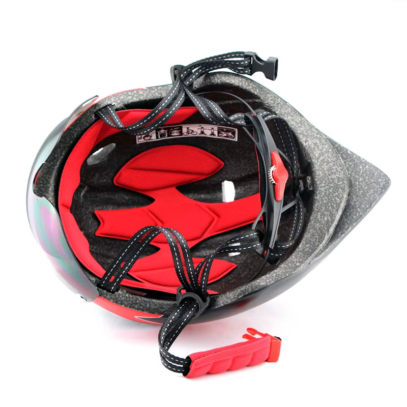 Casque de cyclisme pour hommes visière ultraléger vtt