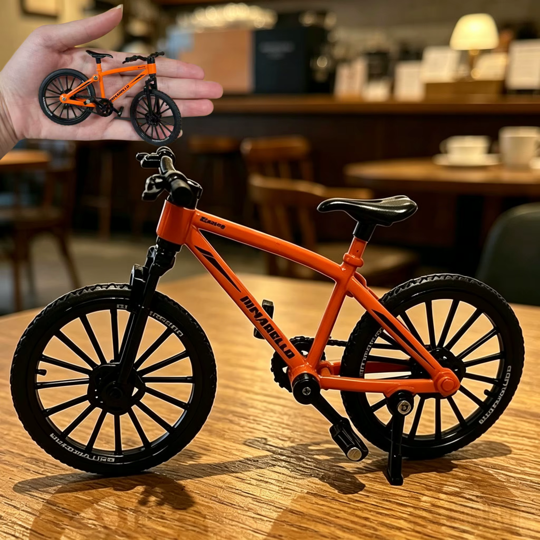 Mini modèle de vélo en alliage - Vélos de montagne et de route en plusieurs couleurs, jouet créatif pour les 14 ans et plus