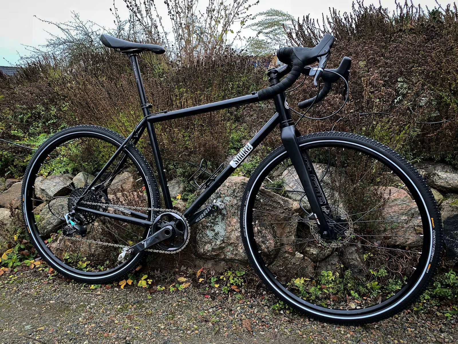 Pointes Cloutées pour Vélo de Neige