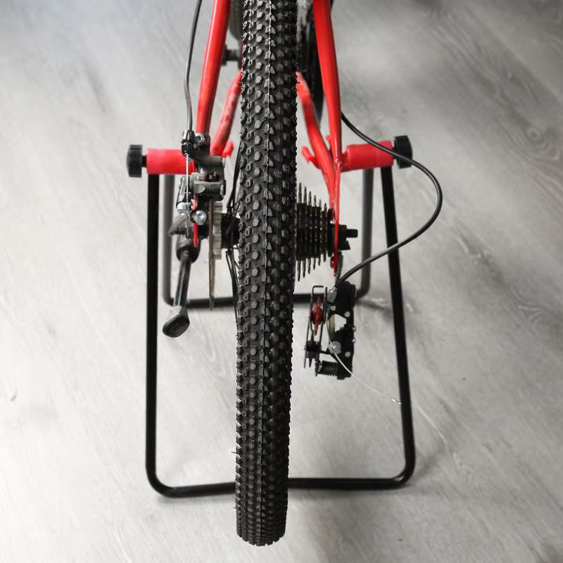 Nouveau support de stationnement triangulaire pour vélo