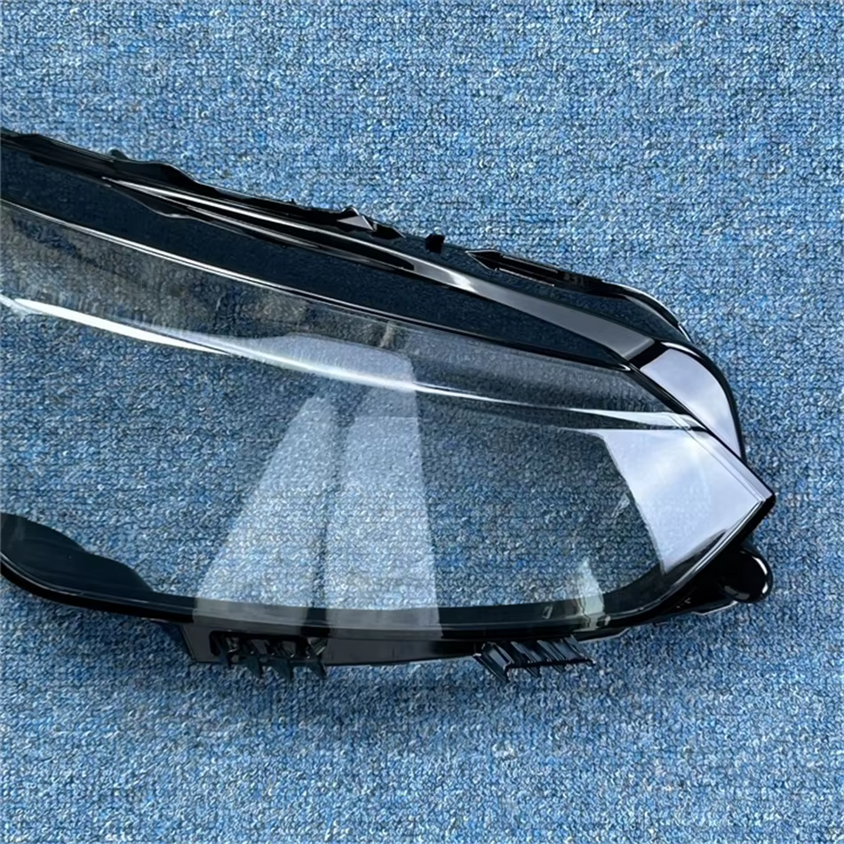 Pour Peugeot 2008 2020 2021 2022 Accessoires de véhicule Polycarbonate Haute brillance Entièrement transparent Lentille en verre Coque