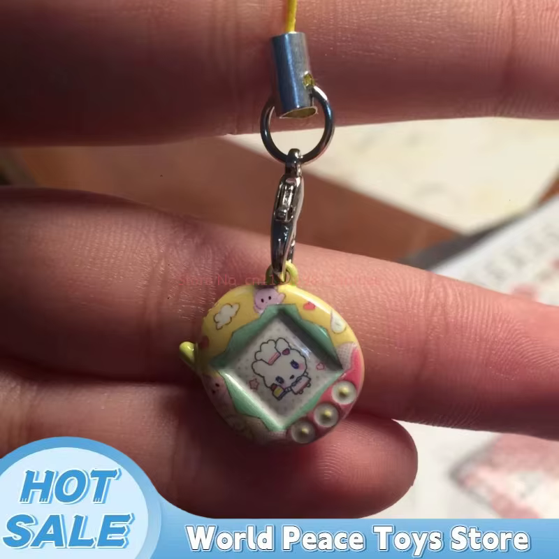 Porte-clés Tamagotchi miniature japonais Kawaii, pendentif pour sac, accessoire de collection pour clés, chaîne de coque de téléphone, décoration suspendue pour sac, cadeau