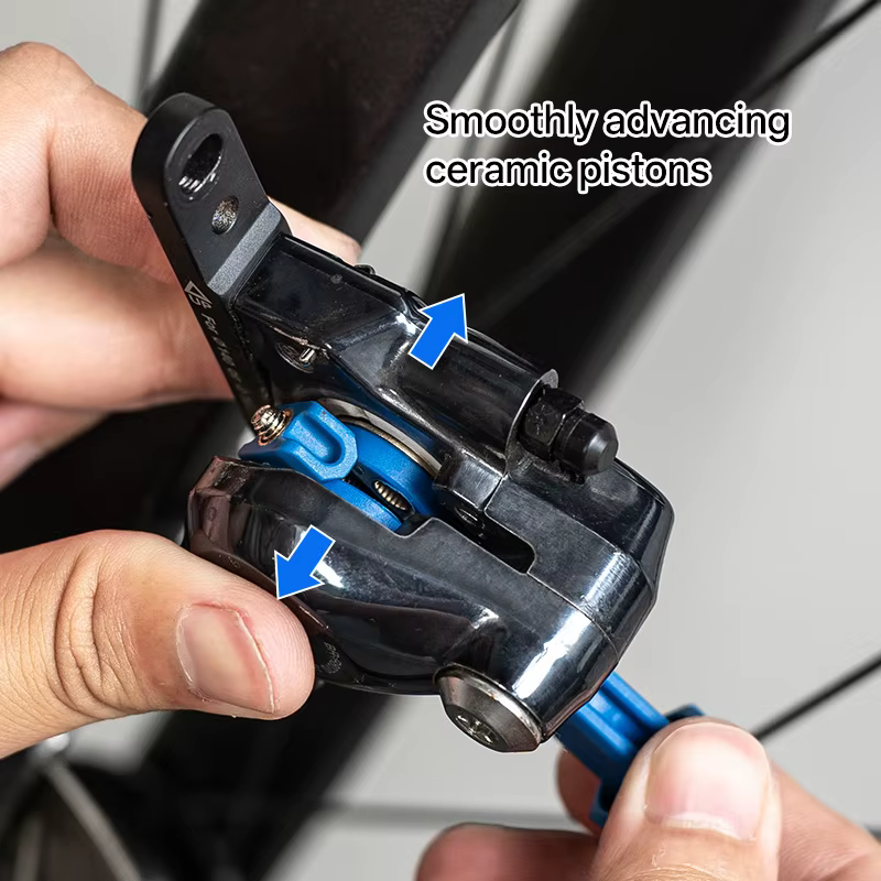 Outil d'épandage de plaquettes de frein de vélo portable 360 ° Extension de Piston d'étrier