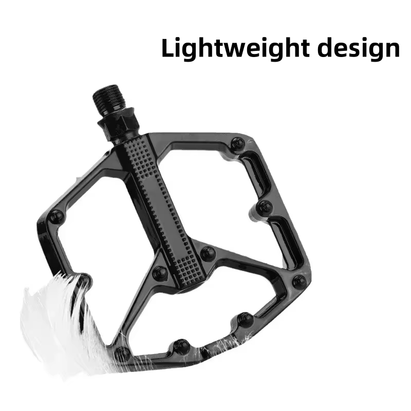 Chemin de pédale de vélo Ultra léger antidérapant en alliage d'aluminium noir adapté aux vélos de montagne BMX