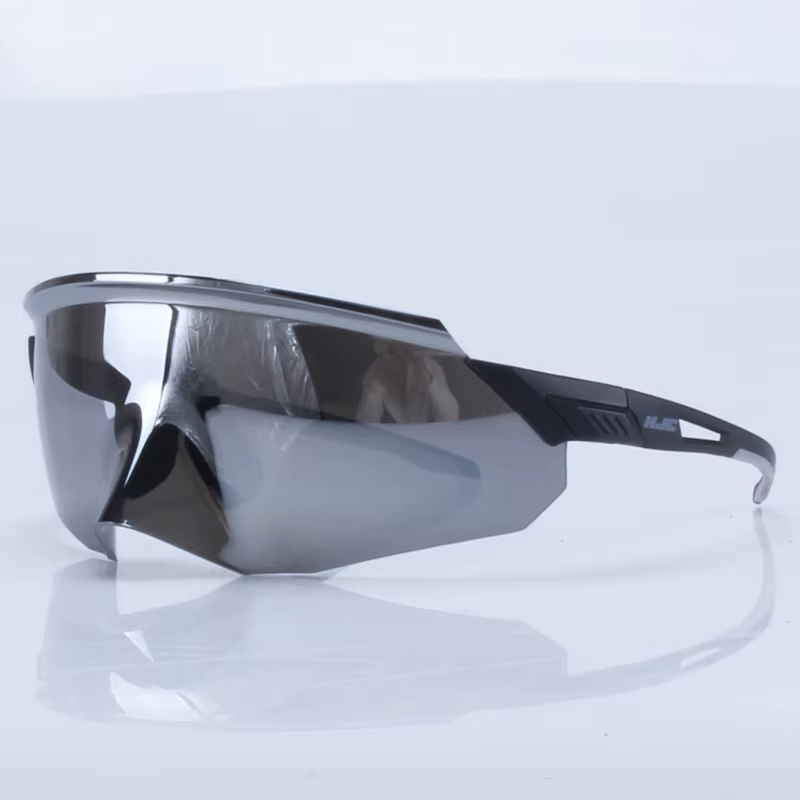 Nouvelles lunettes de cyclisme