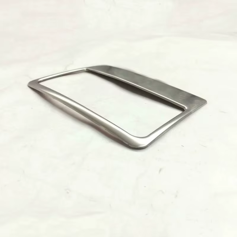 Boîte de rangement arrière de voiture en acier inoxydable, couvercle de panneau de sortie d'air, garniture de style de voiture, accessoires de haute qualité pour cristaux en C4 2016, 1PC