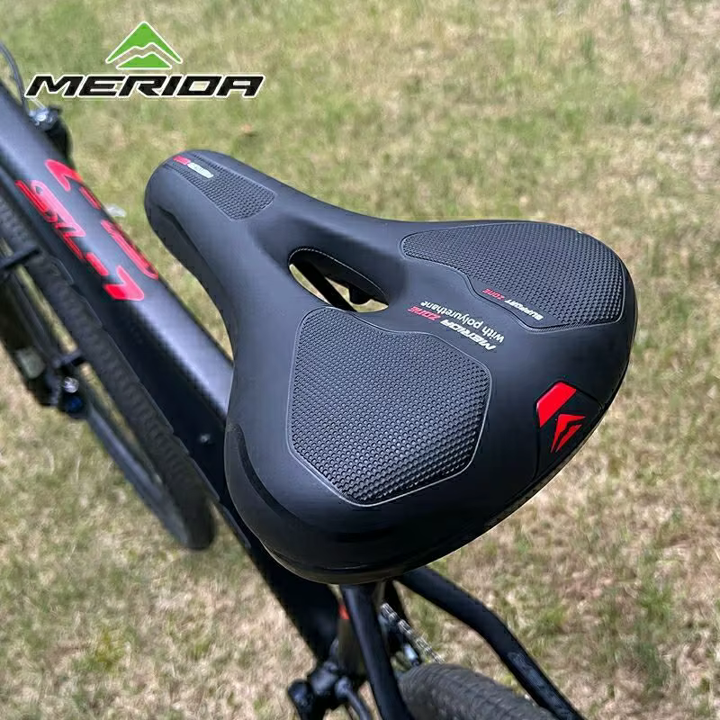 Selle de vélo respirante en cuir PU épaissi